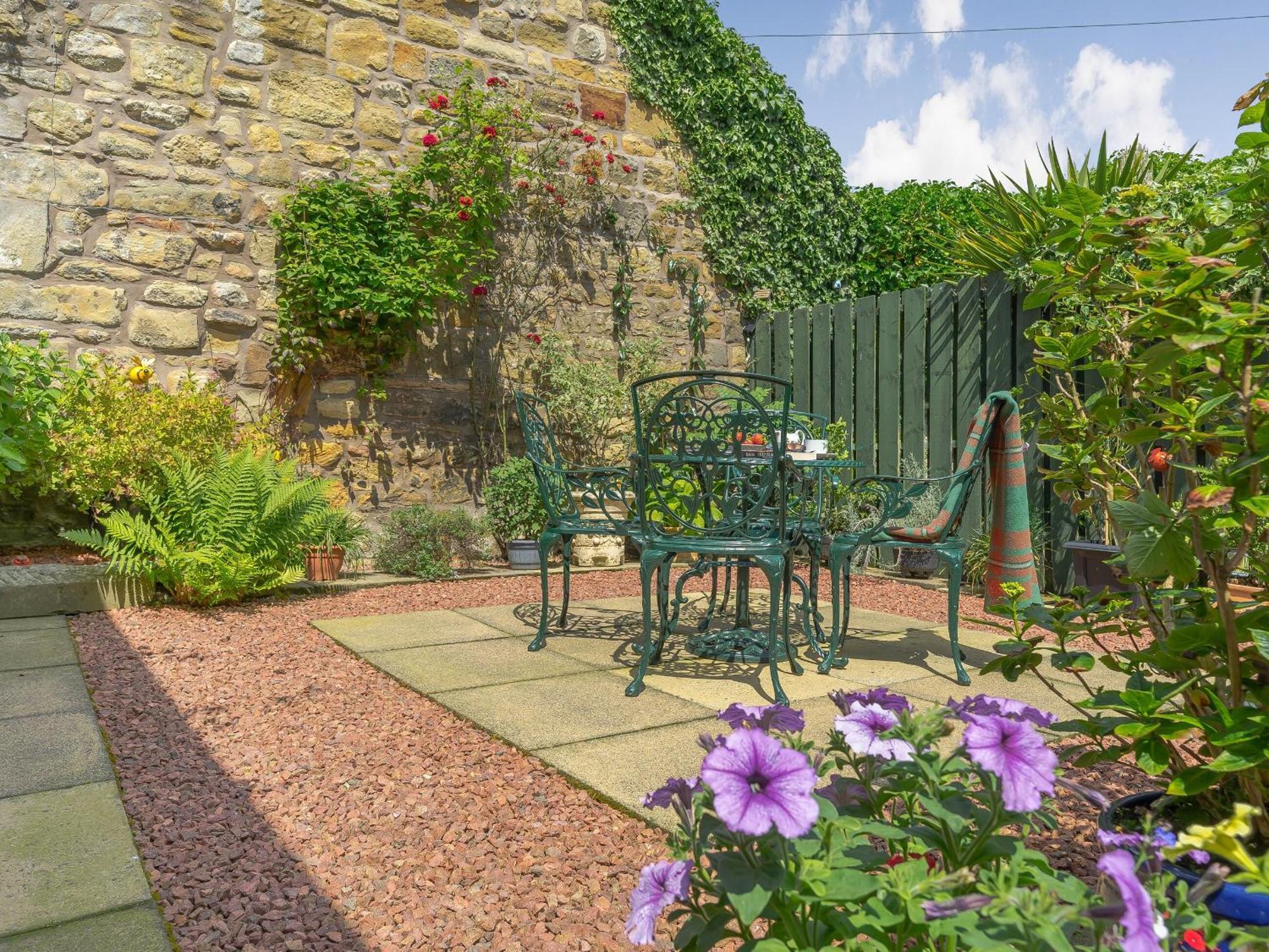 Harry's Den Villa Alnwick Buitenkant foto